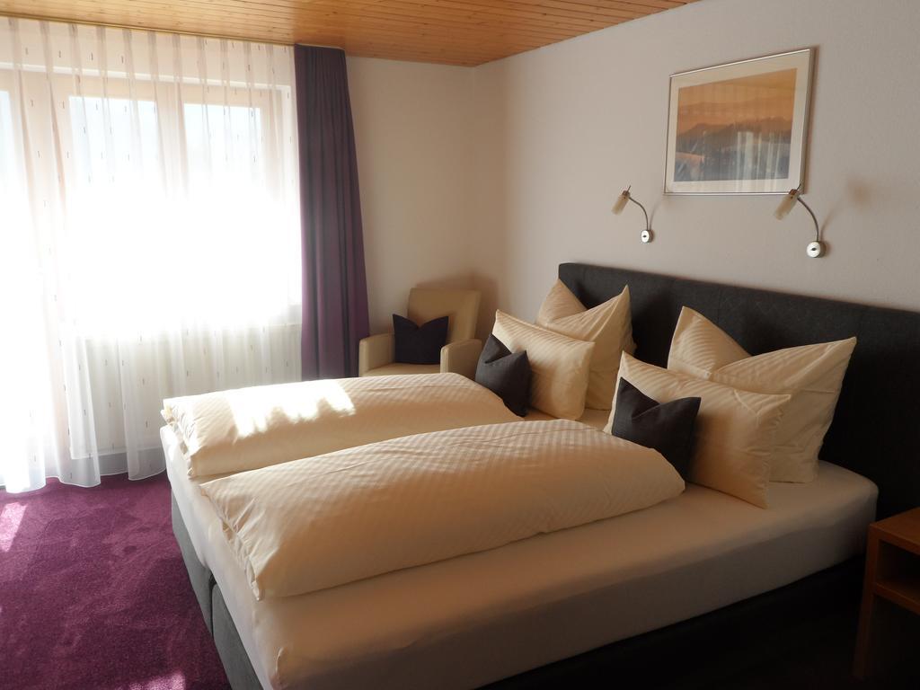 Hotel Gasthaus Ratsstueble Garni à Simonswald Chambre photo