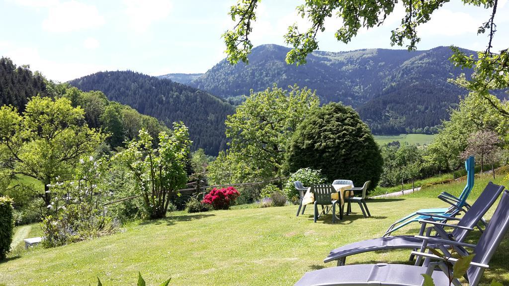 Hotel Gasthaus Ratsstueble Garni à Simonswald Extérieur photo