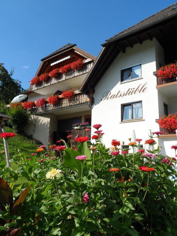 Hotel Gasthaus Ratsstueble Garni à Simonswald Extérieur photo