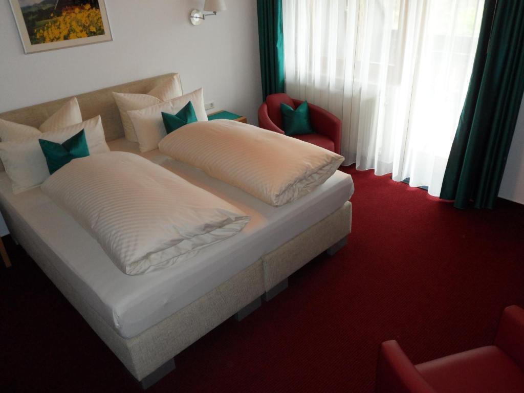 Hotel Gasthaus Ratsstueble Garni à Simonswald Chambre photo