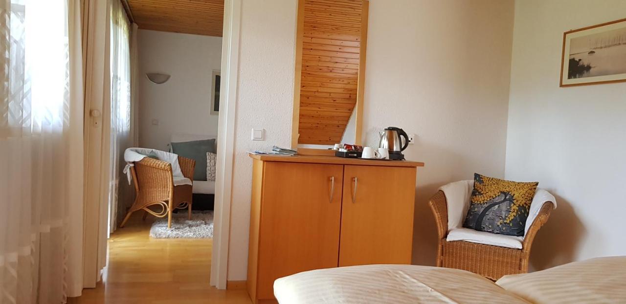 Hotel Gasthaus Ratsstueble Garni à Simonswald Extérieur photo