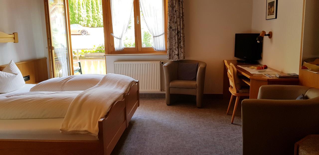 Hotel Gasthaus Ratsstueble Garni à Simonswald Extérieur photo