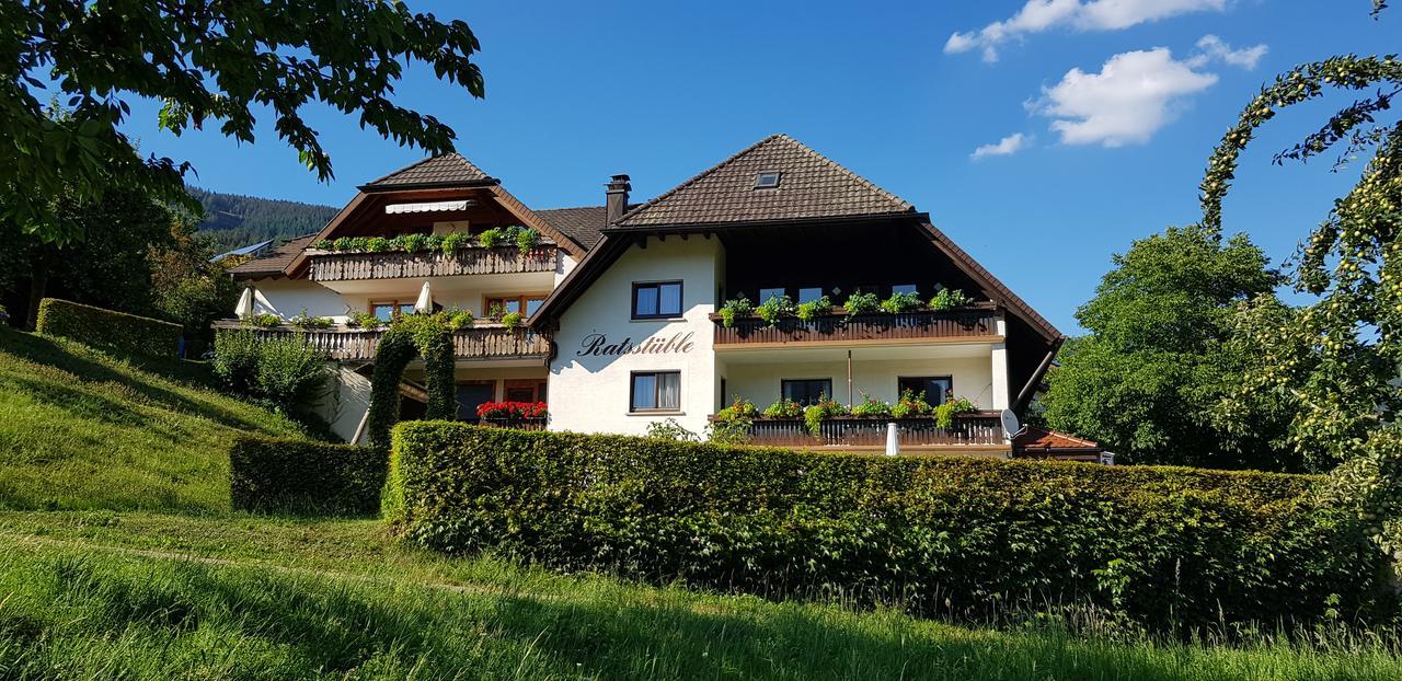 Hotel Gasthaus Ratsstueble Garni à Simonswald Extérieur photo